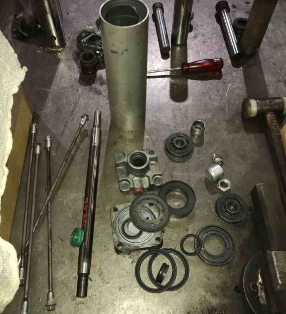 Reparación cilindros hidráulicos (10)