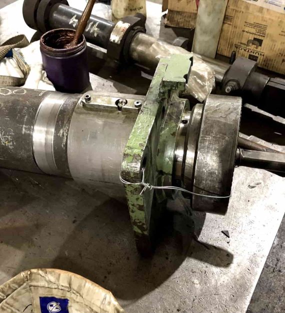 Reparación cilindros hidráulicos (8)